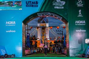 BIB: 3100
                            <button type="button" onclick="openModal(21811354)" class="btn btn-primary btn-sm float-right btn-popup" data-toggle="modal" data-target=".modal-high-quality">
                        <i class="fas fa-shopping-cart"></i> Add to Cart
                    </button>
                                            <button type="button" onclick="isThisMe(21811354, true)" class="btn btn-success btn-sm float-right btn-popup btn-isme hidden" data-toggle="tooltip" data-placement="bottom" title="นี่คือรูปของคุณใช่ไหม คลิกที่นี่เพื่อเอาเข้าอัลบั้ม">
                        <i class="fas fa-plus"></i> Add to album
                    </button>
                    <button type="button" onclick="isThisMe(21811354, false)" class="btn btn-warning btn-sm float-right btn-popup btn-isnotme hidden">
                        <i class="fas fa-ban"></i> Remove from album
                    </button>